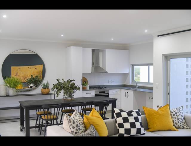 3 BEDROOM FREESTANDING TO LET IN LALELA ESTATE